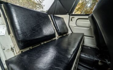 Volkswagen-Thing-1973-White-Black-23