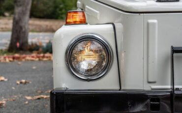 Volkswagen-Thing-1973-White-Black-4