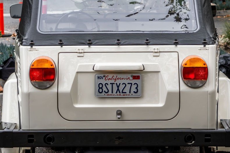 Volkswagen-Thing-1973-White-Black-40
