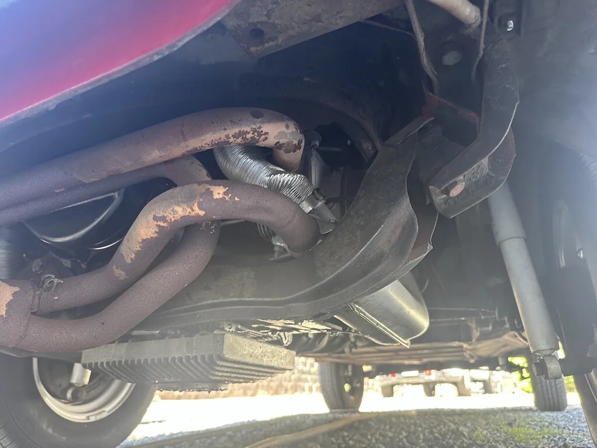 Volkswagen-Transporter-1969-Red-18