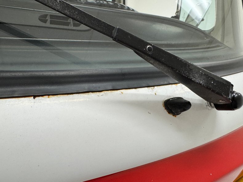 Volkswagen-Type-2-1979-Red-Black-25