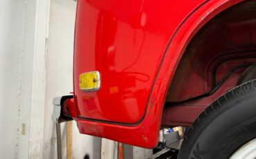 Volkswagen-Type-2-1979-Red-Black-39