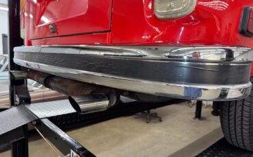 Volkswagen-Type-2-1979-Red-Black-9