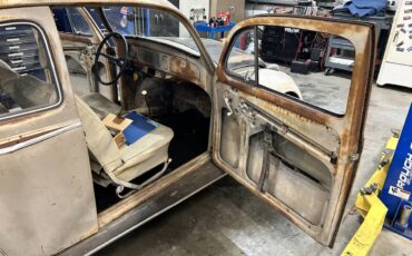 Volkswagen-beetle-1956