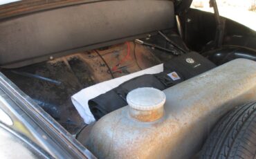 Volkswagen-beetle-1959-black-13