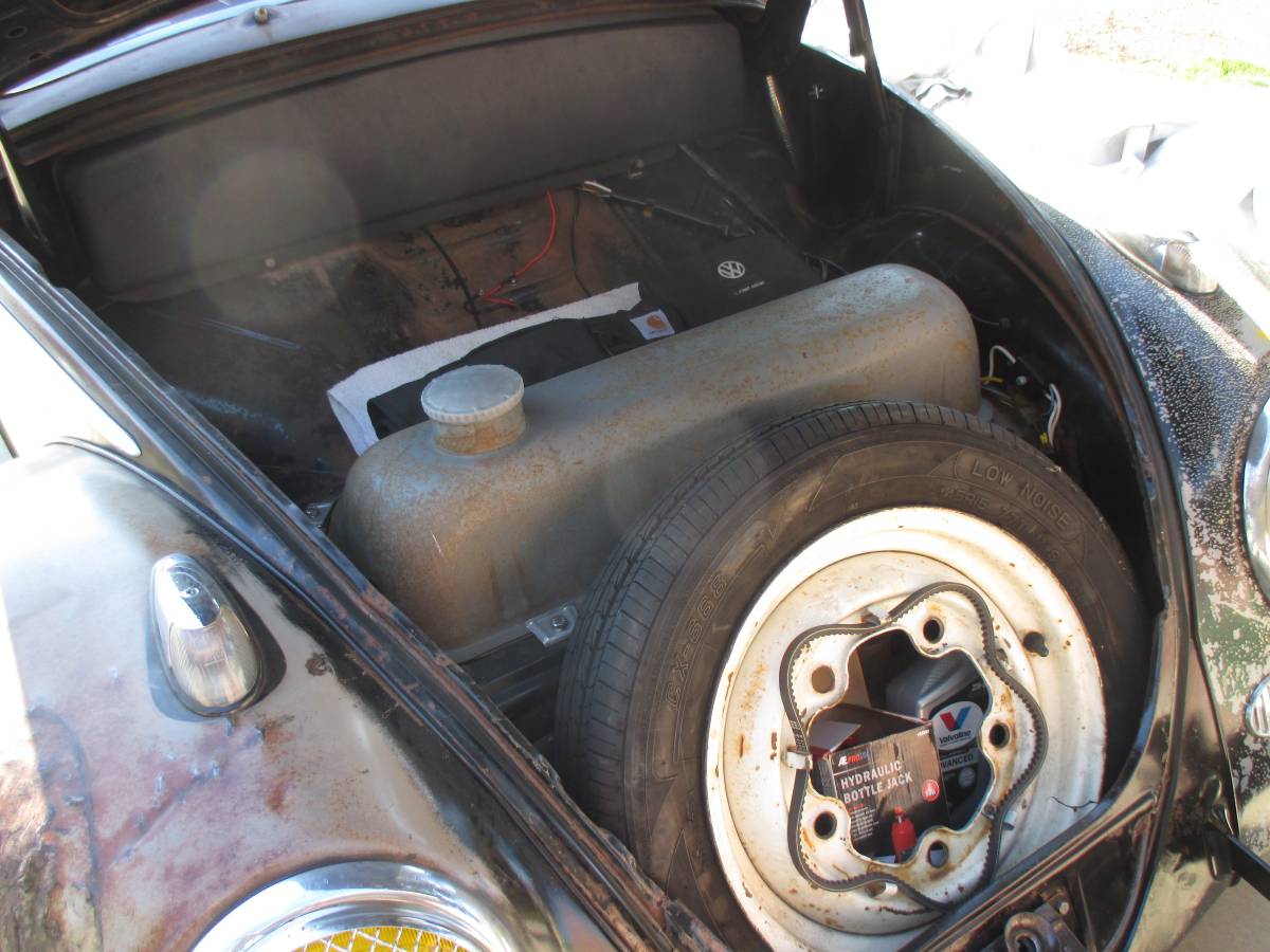 Volkswagen-beetle-1959-black-14