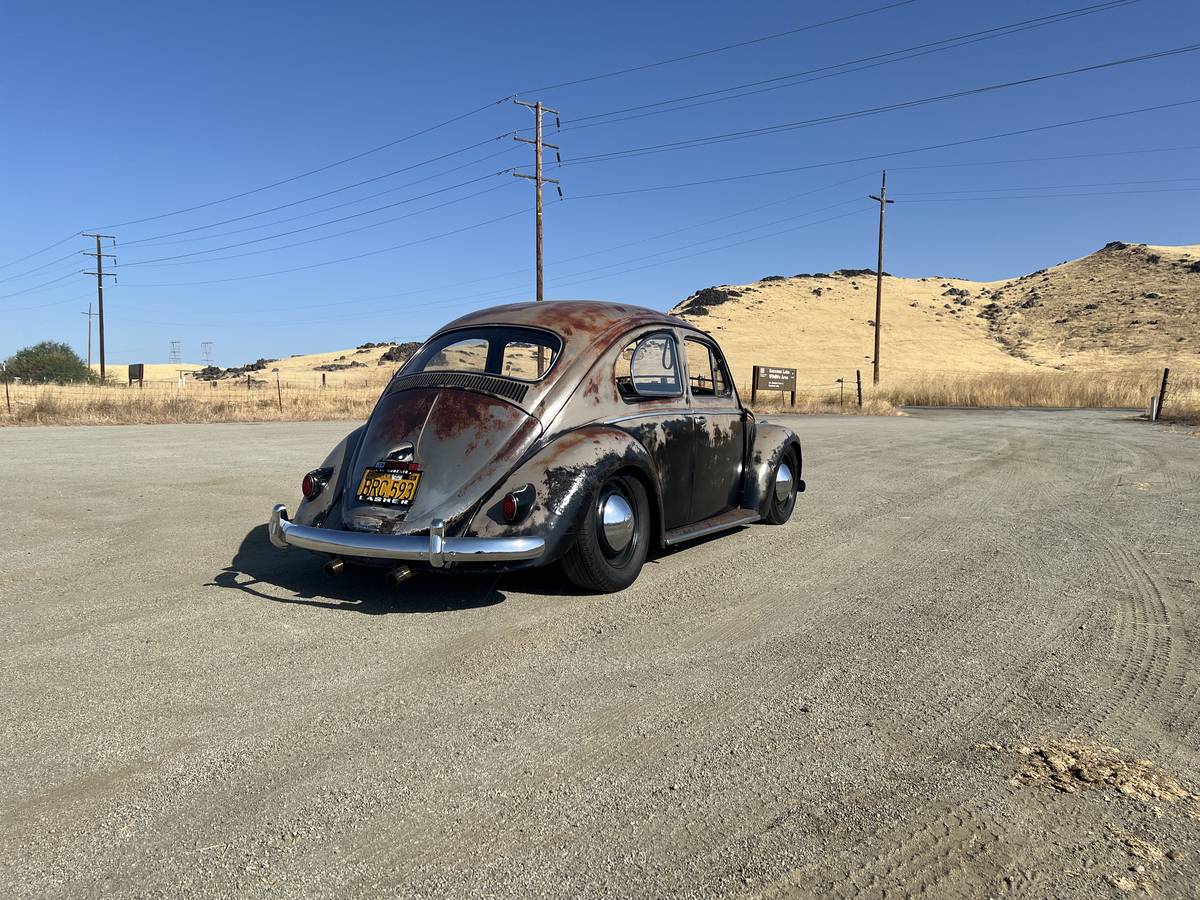 Volkswagen-beetle-1959-black-2
