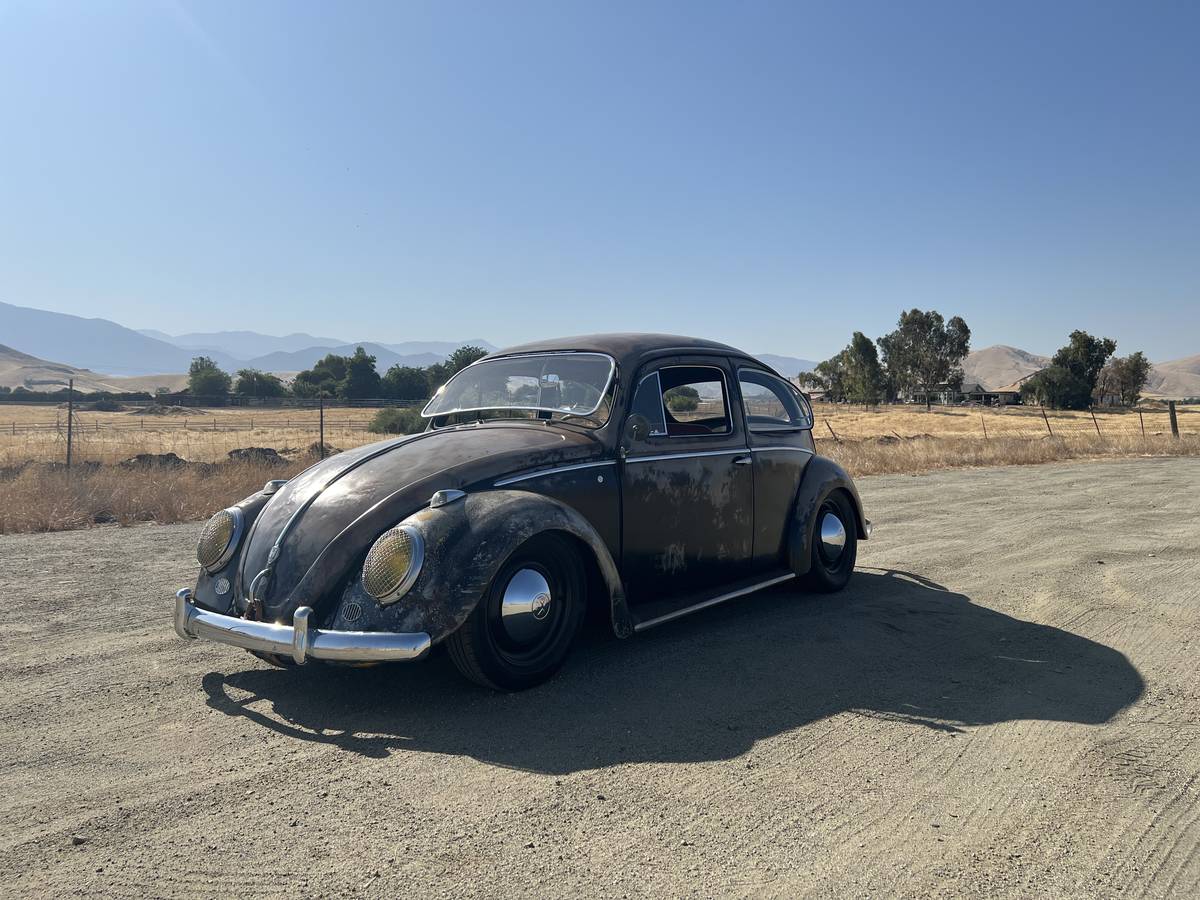 Volkswagen-beetle-1959-black-4