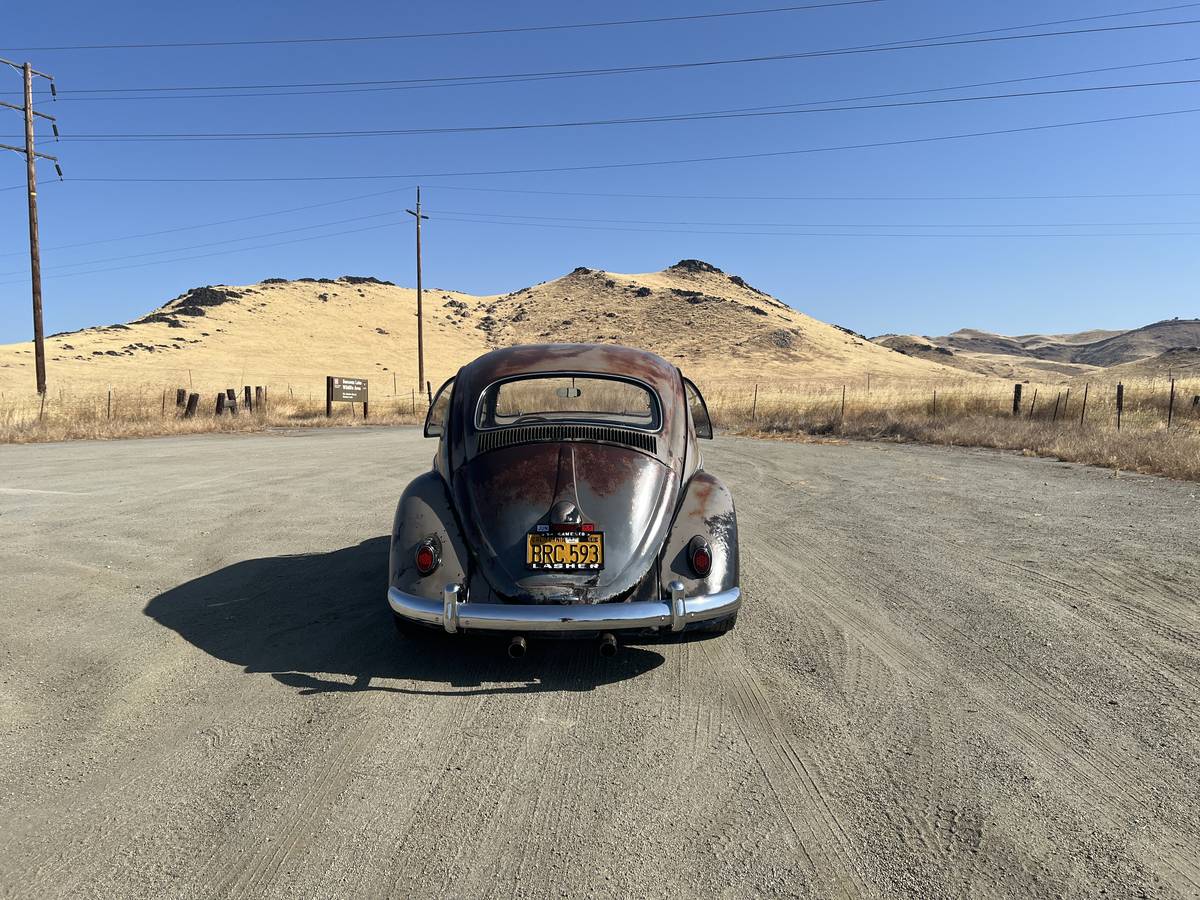 Volkswagen-beetle-1959-black-7
