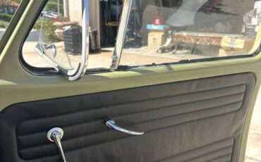 Volkswagen-beetle-1966-2