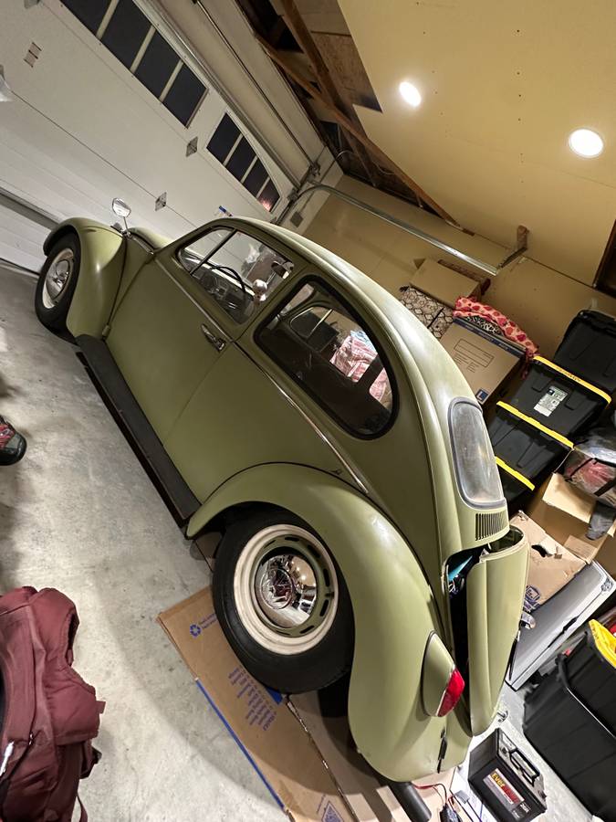 Volkswagen-beetle-1966-5