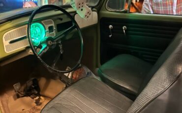 Volkswagen-beetle-1966-9