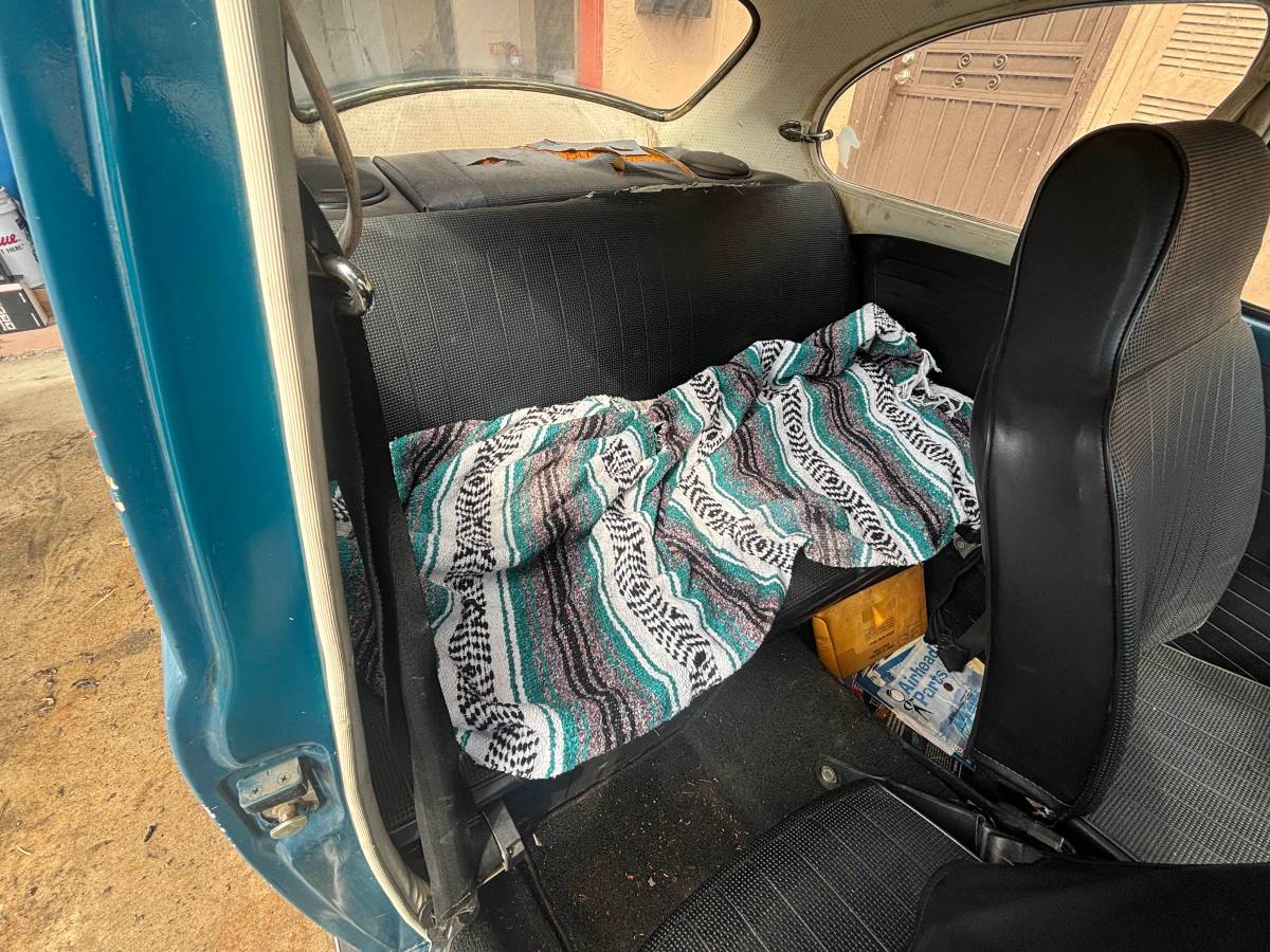 Volkswagen-beetle-1968-4