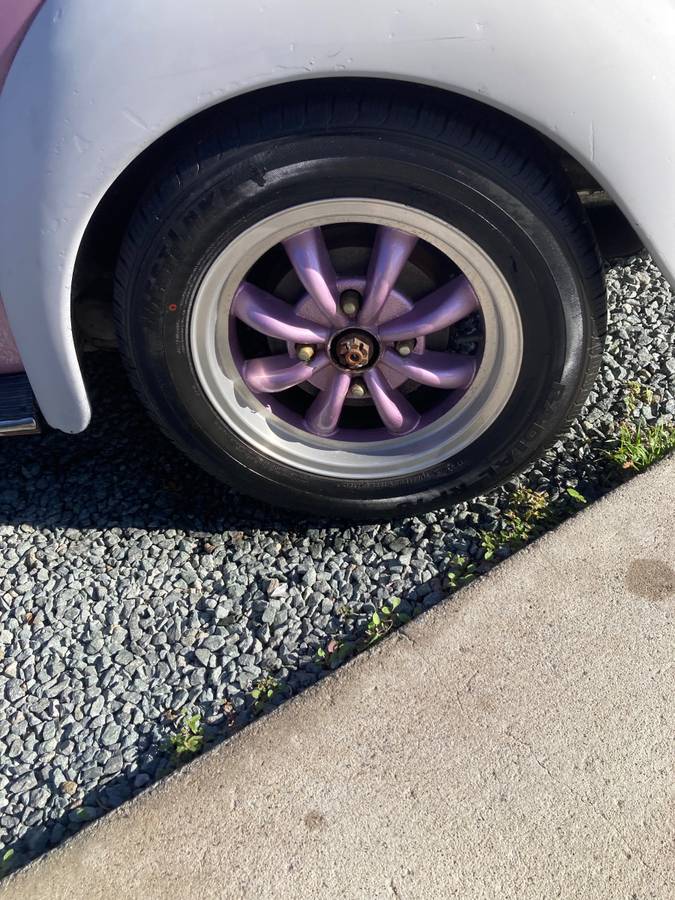 Volkswagen-beetle-1968-custom