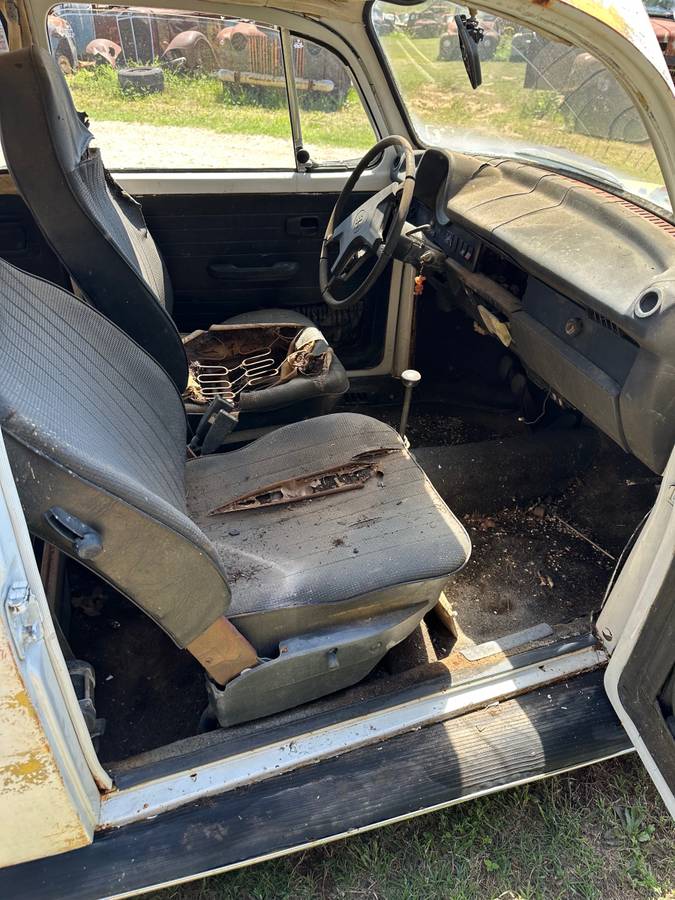 Volkswagen-beetle-1973-yellow-5