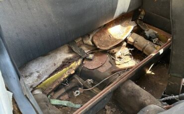 Volkswagen-beetle-1973-yellow-6