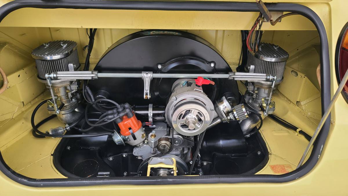 Volkswagen-beetle-1974-yellow-15