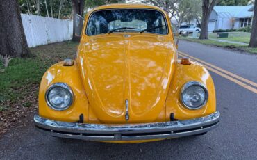 Volkswagen-beetle-1974-yellow