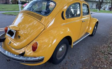 Volkswagen-beetle-1974-yellow-3