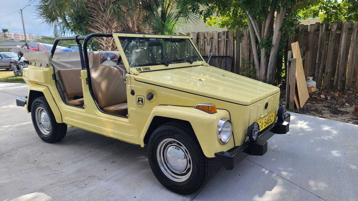 Volkswagen-beetle-1974-yellow-3