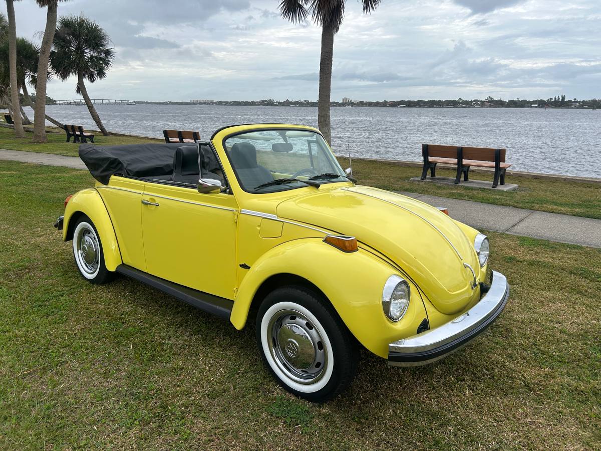 Volkswagen-beetle-cabriolet-1974-12