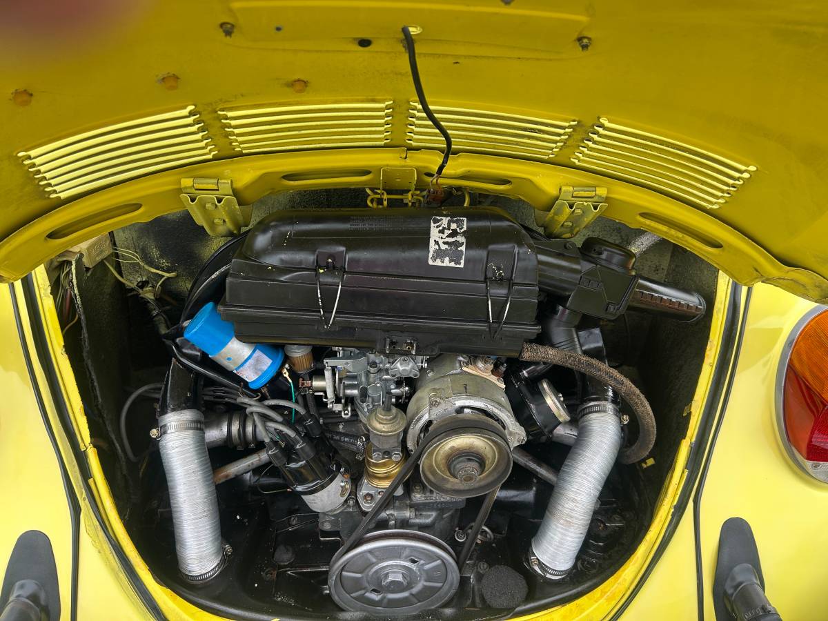 Volkswagen-beetle-cabriolet-1974-21