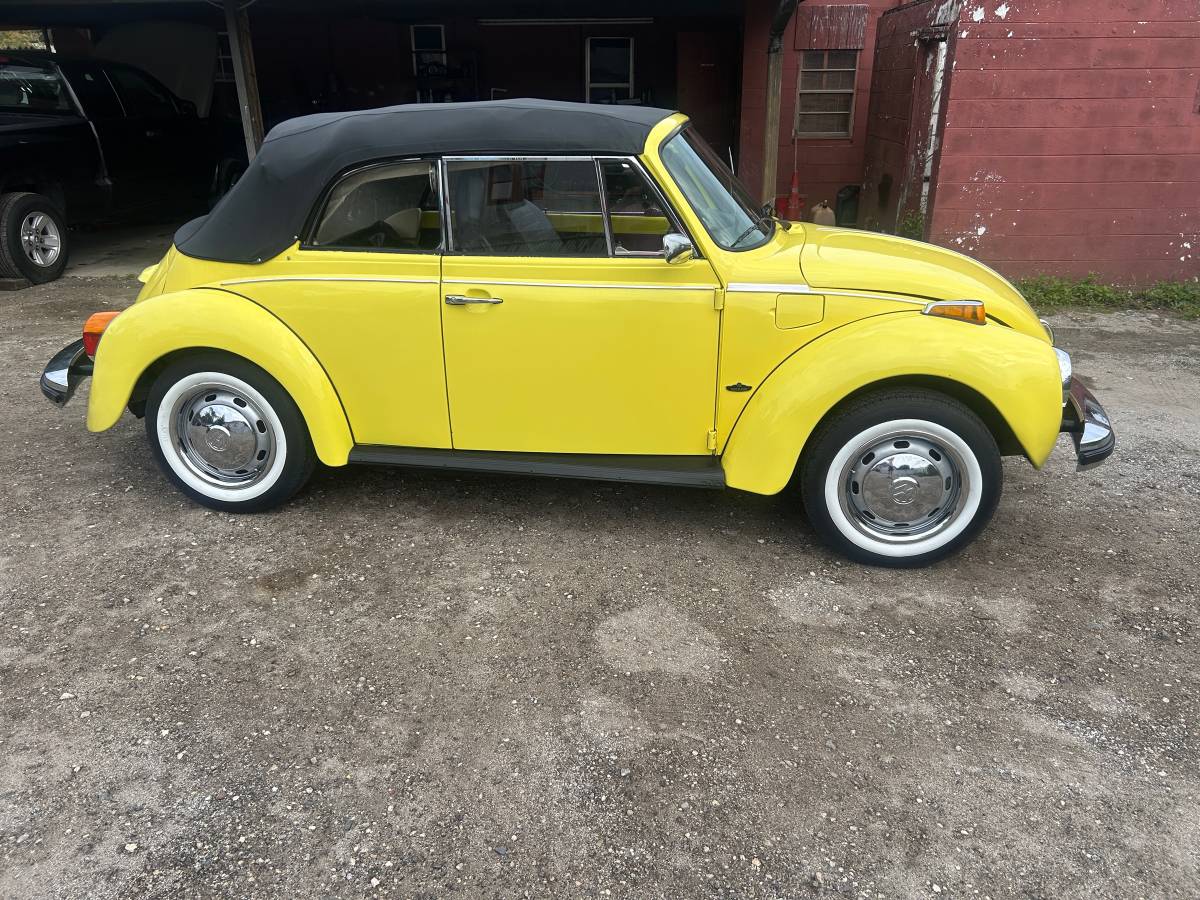 Volkswagen-beetle-cabriolet-1974-6