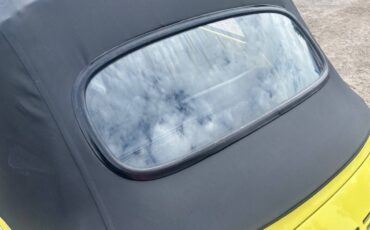 Volkswagen-beetle-cabriolet-1974-7