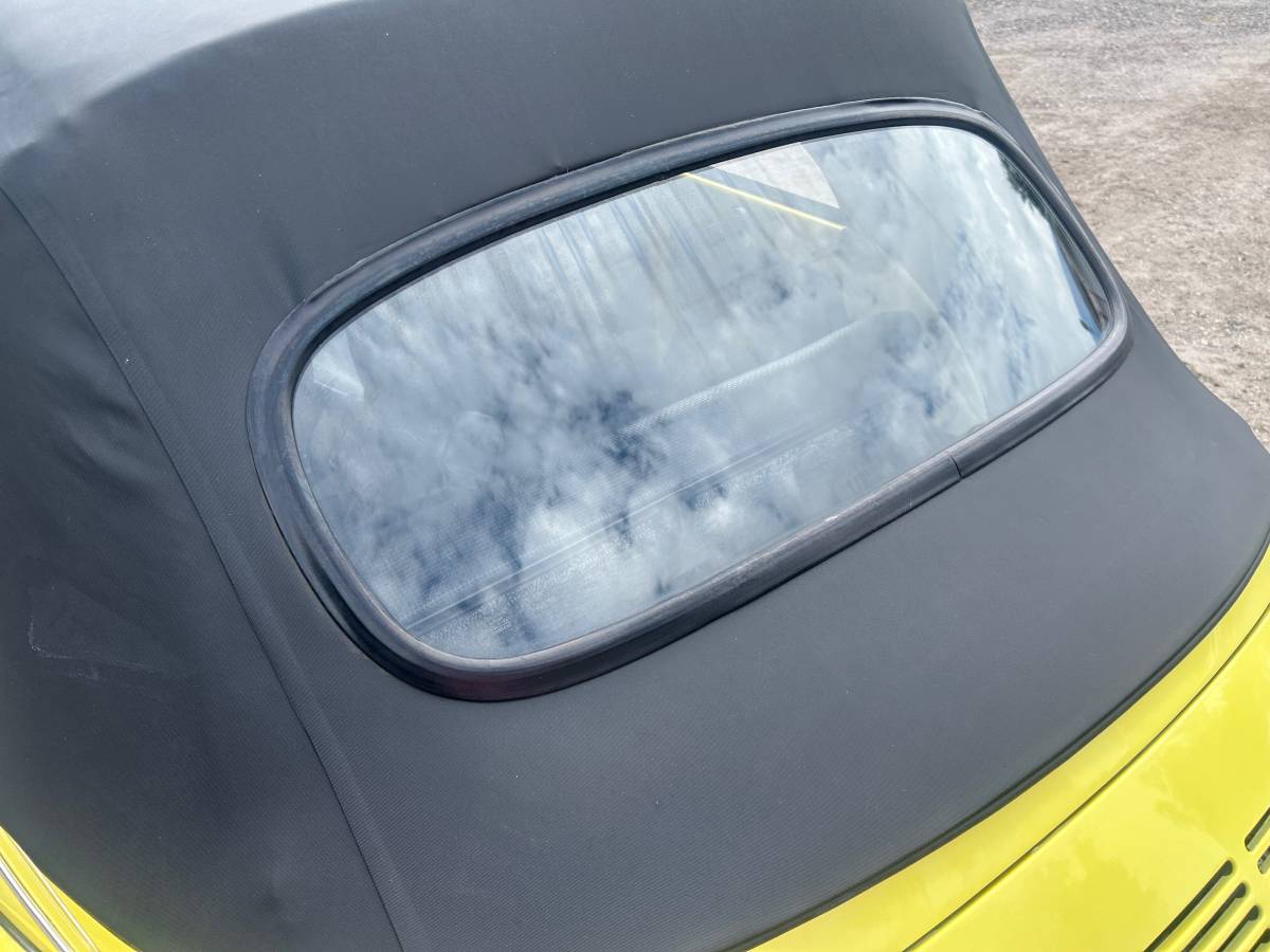 Volkswagen-beetle-cabriolet-1974-7