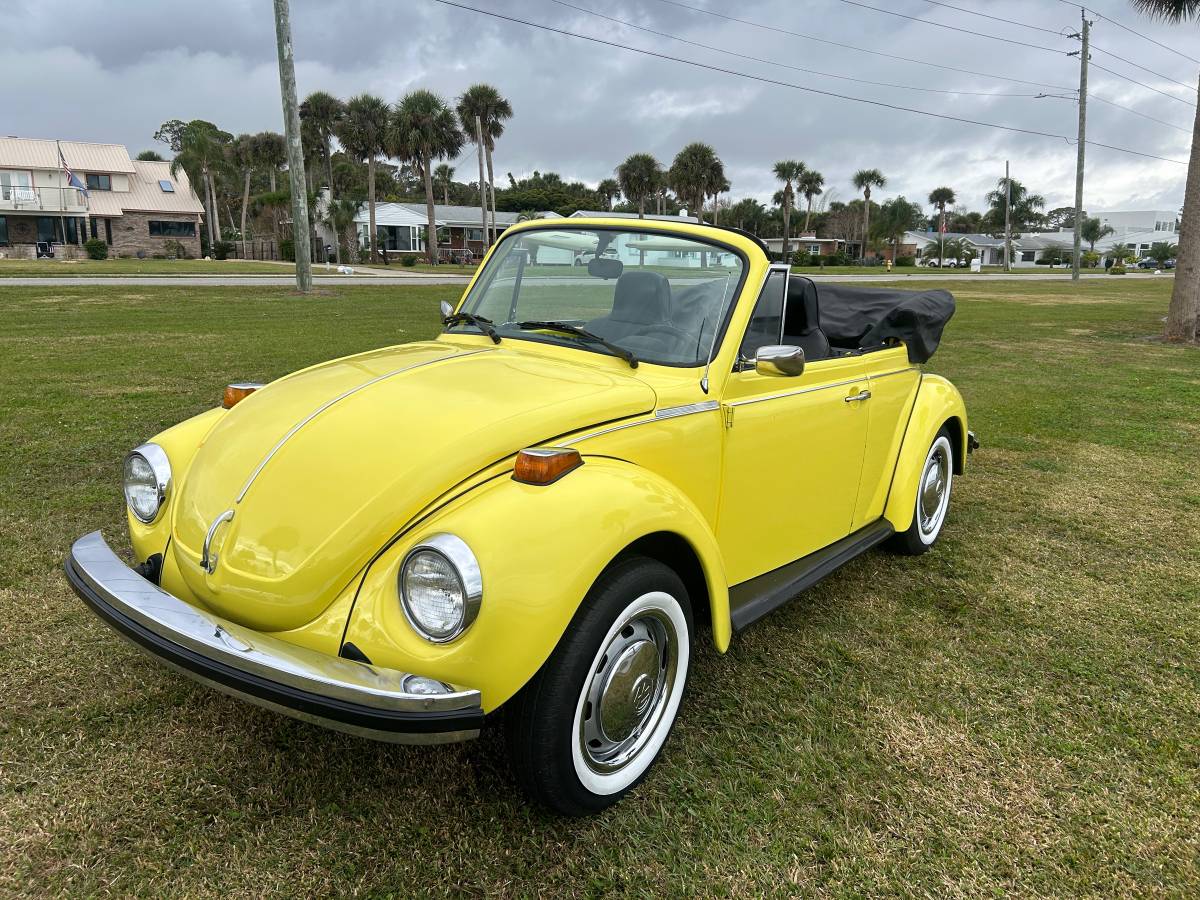 Volkswagen-beetle-cabriolet-1974