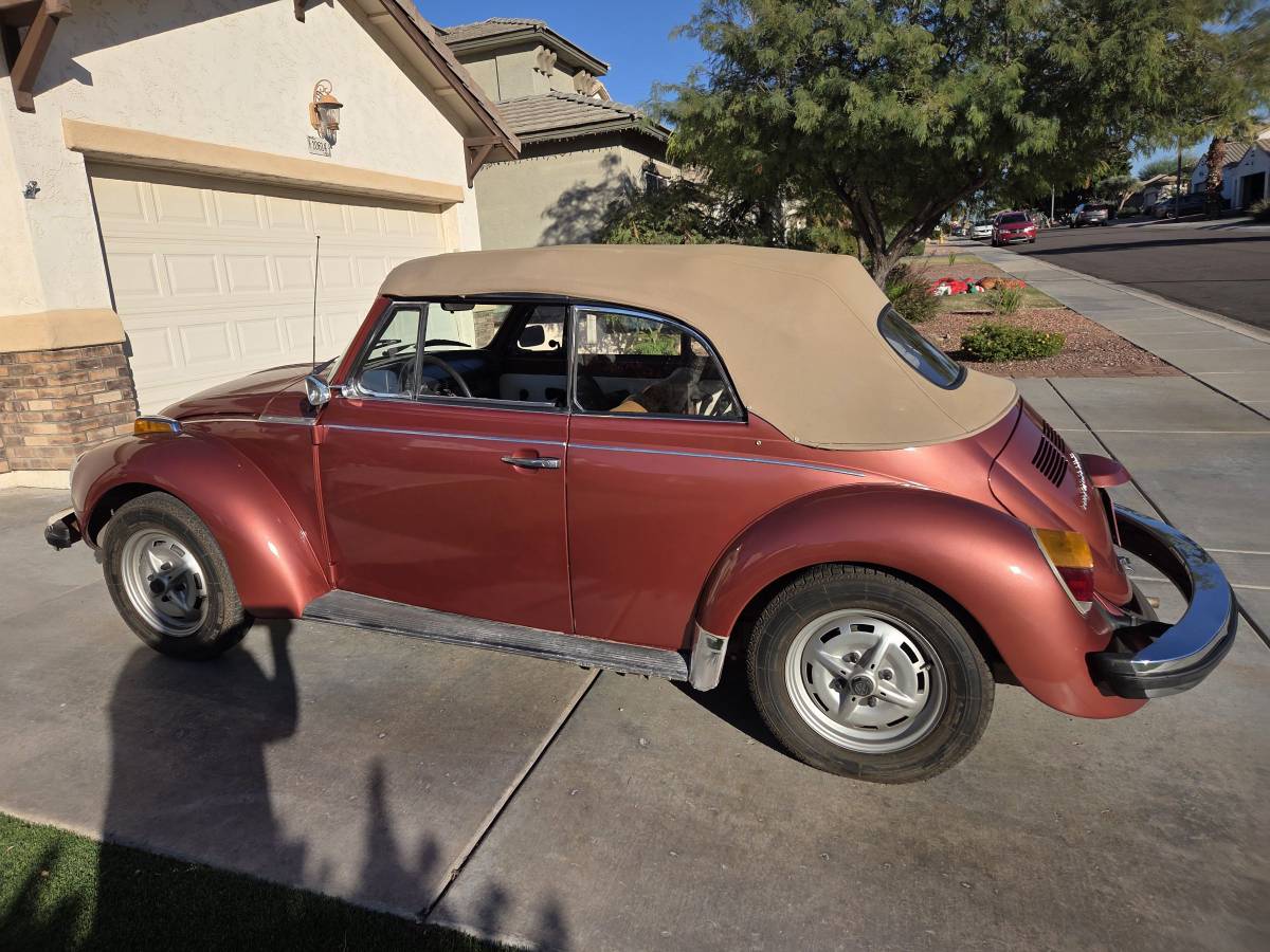 Volkswagen-beetle-convertible-1978-custom-4