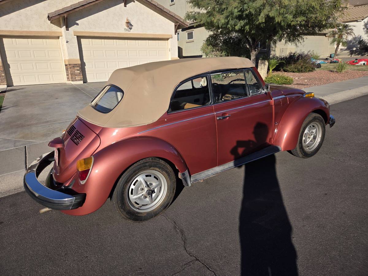 Volkswagen-beetle-convertible-1978-custom-5