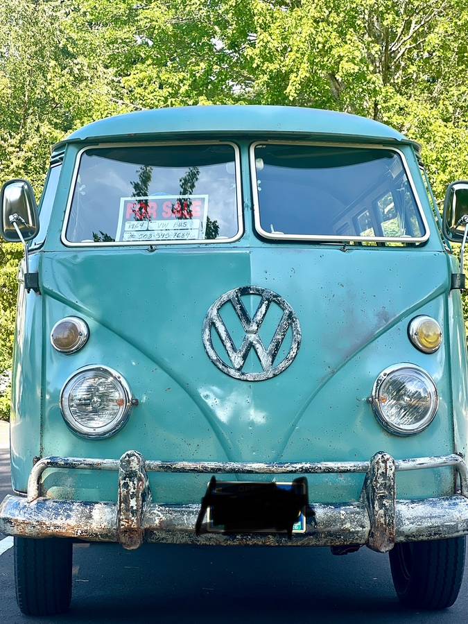 Volkswagen-bus-1964-green-2