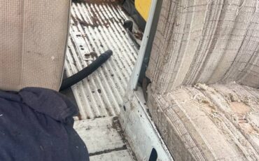 Volkswagen-bus-1971-3