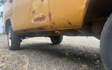 Volkswagen-bus-1971-5