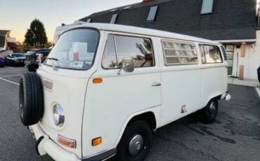 Volkswagen-bus-1972-2