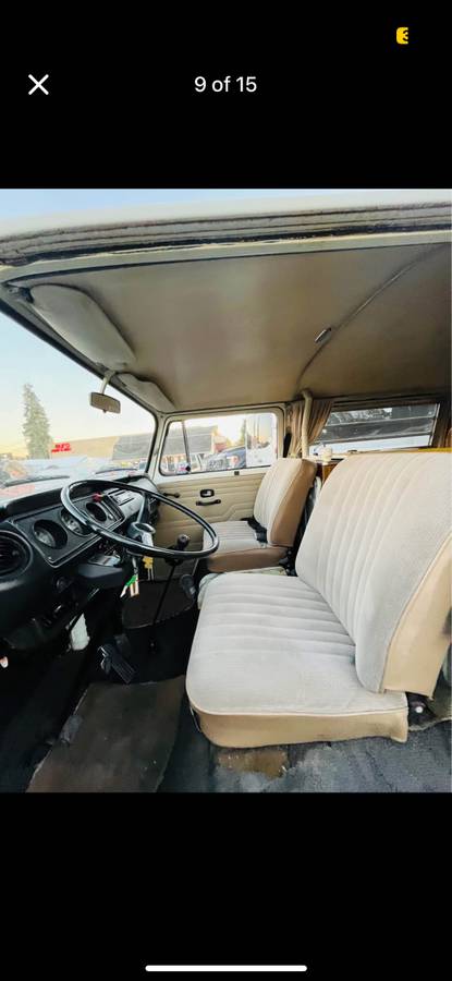 Volkswagen-bus-1972-9