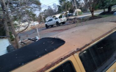 Volkswagen-bus-1972-orange-2