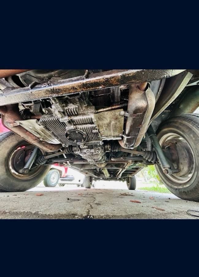 Volkswagen-bus-1973-green-18