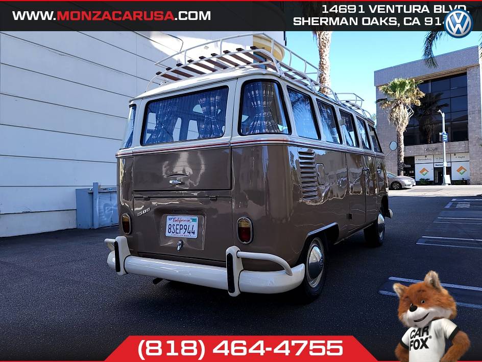 Volkswagen-bus-23-window-23-1974-11