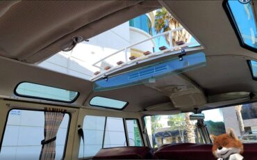 Volkswagen-bus-23-window-23-1974-3