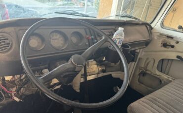 Volkswagen-bus-type-ll-1971-11