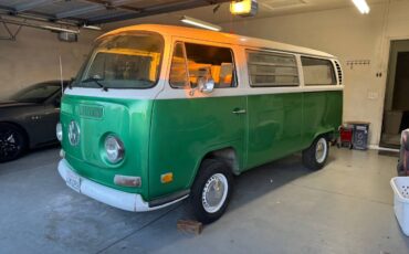 Volkswagen-bus-type-ll-1971