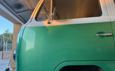 Volkswagen-bus-type-ll-1971-9