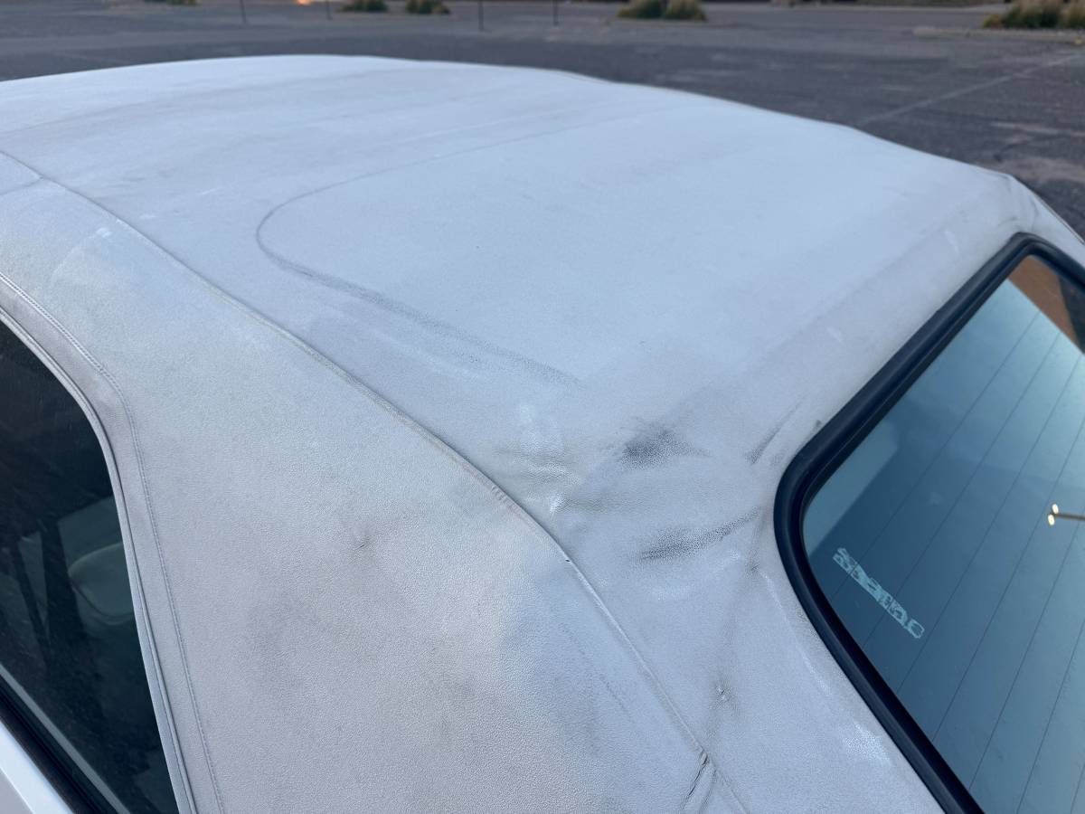 Volkswagen-cabriolet-wolfsburg-1992-white-14