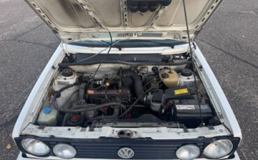 Volkswagen-cabriolet-wolfsburg-1992-white-19