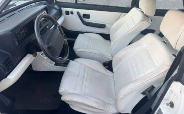 Volkswagen-cabriolet-wolfsburg-1992-white-23