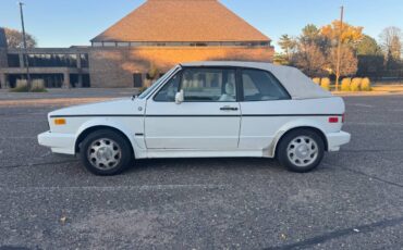 Volkswagen-cabriolet-wolfsburg-1992-white