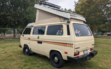 Volkswagen-diesel-1982-yellow-2