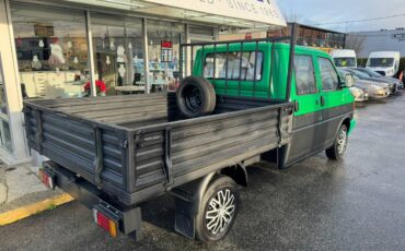 Volkswagen-diesel-1996-green-14